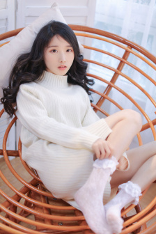 女儿管爸爸叫老公
